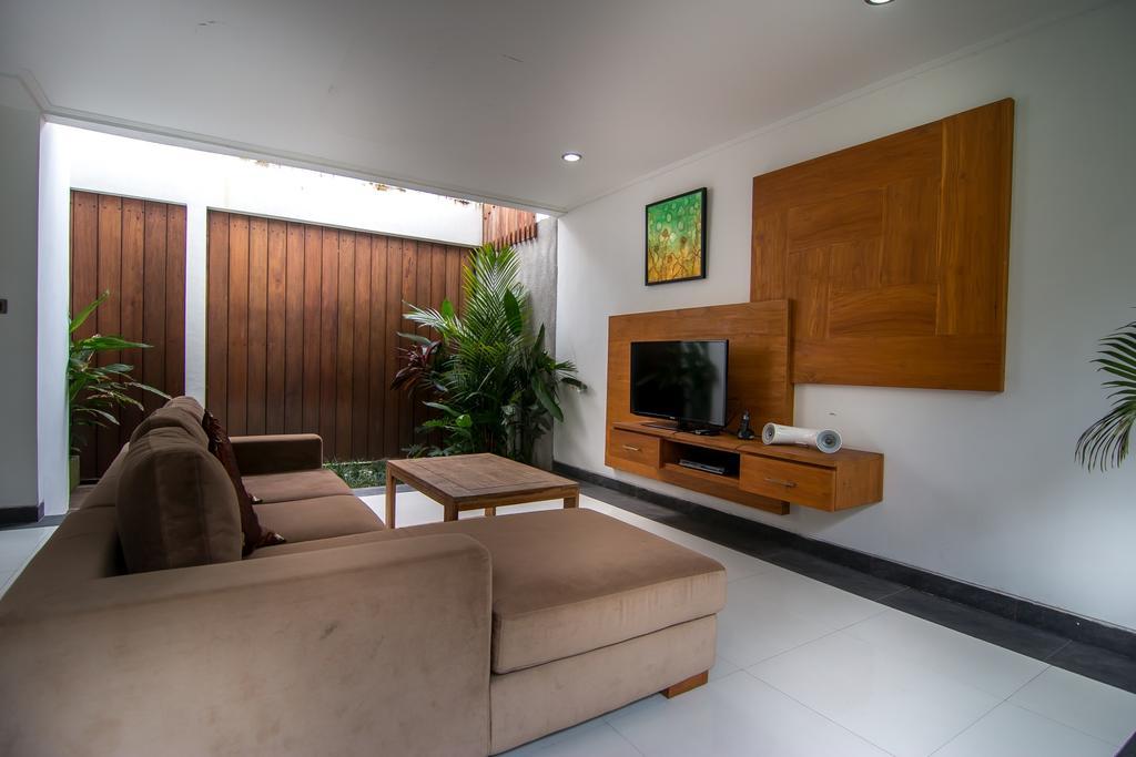 Delu Villas & Suite Kerobokan  Exterior photo