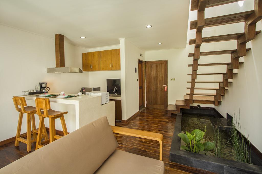 Delu Villas & Suite Kerobokan  Exterior photo
